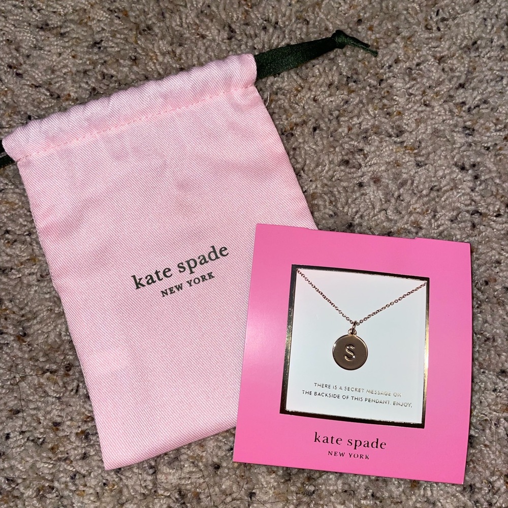 S necklace, never worn